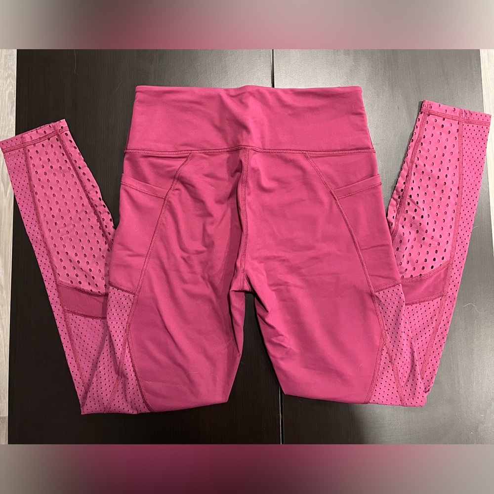 ✨Victoria’s Secret Leggings✨